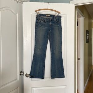 Womens’ jeans